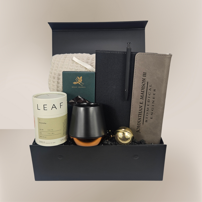 Work & Unwind: Men’s Portfolio Gift Set