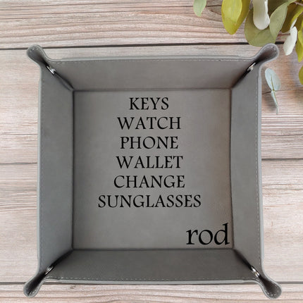 Personalized Leather Mens Valet Tray, Custom Initials Name Catch All Tray, Engraved EDC Tray, Coin Storage Tray, Dad Gift, Father’s Day Gift